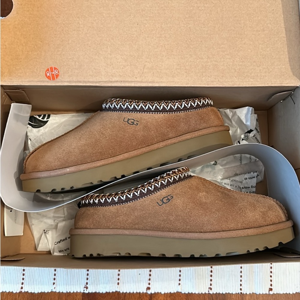 UGG Tasman Slippers